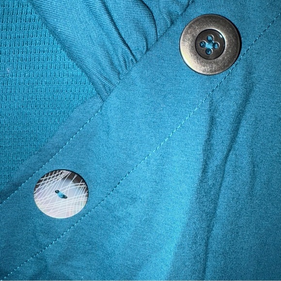Neon Buddha Turquoise Asymmetrical Button Design Long Sleeve Tunic - Picture 3 of 6